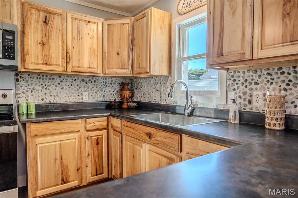 Clough E R Second Add - Residential