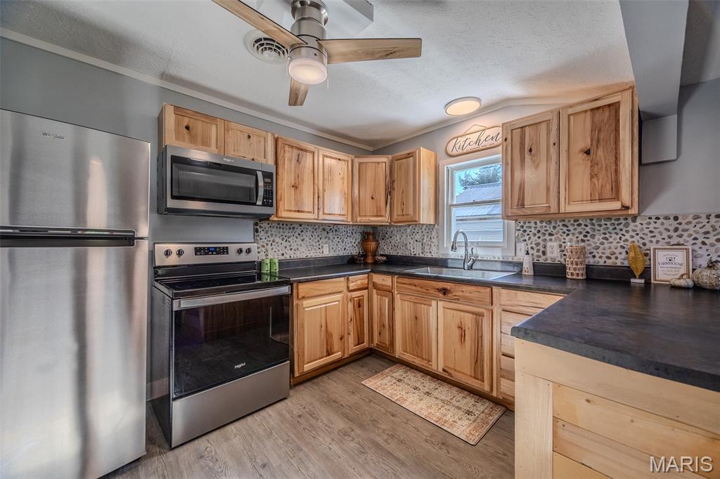 Clough E R Second Add - Residential