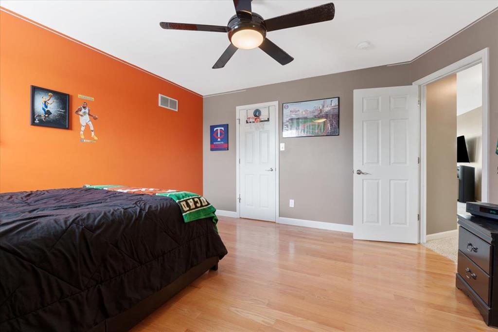 O'Fallon, Missouri 63366, United States, 4 Bedrooms Bedrooms, ,4 BathroomsBathrooms,Residential,Pending,133562