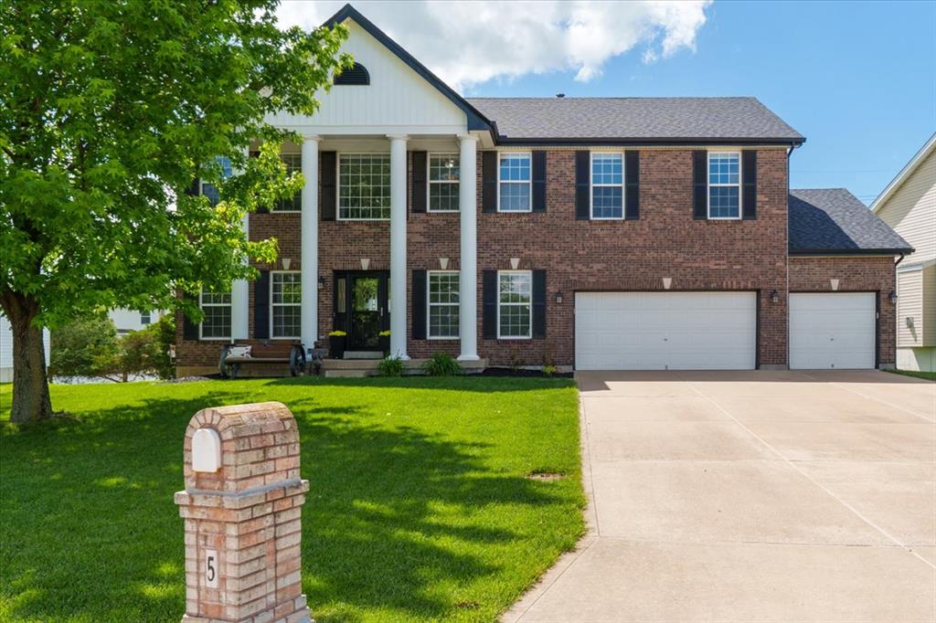 O'Fallon, Missouri 63366, United States, 4 Bedrooms Bedrooms, ,4 BathroomsBathrooms,Residential,Pending,133562