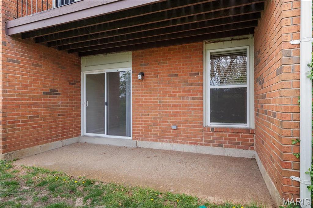 St Louis, Missouri 63122, United States, 2 Bedrooms Bedrooms, ,2 BathroomsBathrooms,Residential,Active,107127