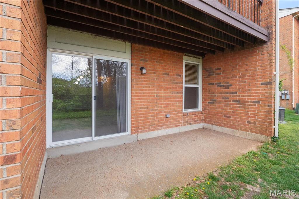 St Louis, Missouri 63122, United States, 2 Bedrooms Bedrooms, ,2 BathroomsBathrooms,Residential,Active,107127