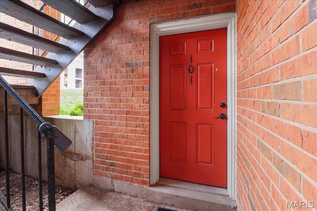 St Louis, Missouri 63122, United States, 2 Bedrooms Bedrooms, ,2 BathroomsBathrooms,Residential,Active,107127