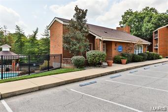 St Louis, Missouri 63122, United States, 2 Bedrooms Bedrooms, ,2 BathroomsBathrooms,Residential,Active,107127