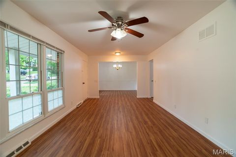 Tiny photo for 1226 Wissmann Drive, Ballwin, MO 63011 (MLS # 26025993)