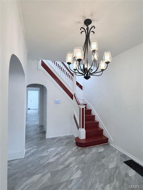 5250 Highland Avenue St Louis MO 63113