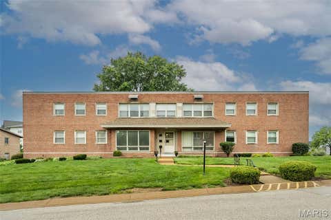 Photo of 1 Delcrest Court #203, University City, MO 63124 (MLS # 26041285)