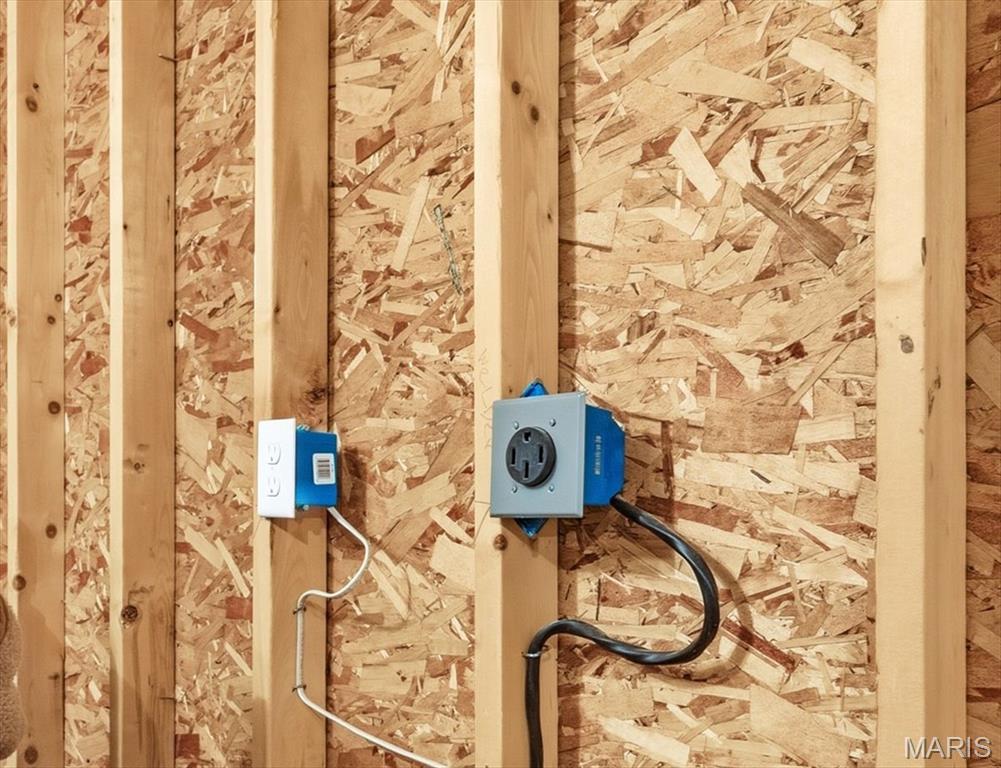 The Summit at Park Hills - Residential