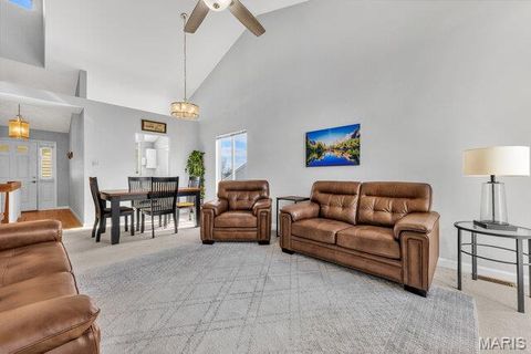 Tiny photo for 1738 Highview Circle Court, Ballwin, MO 63021 (MLS # 26008966)