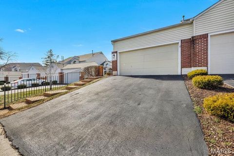 Tiny photo for 1738 Highview Circle Court, Ballwin, MO 63021 (MLS # 26008966)