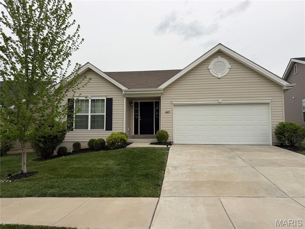 Photo of 465 Timber Valley Trail, Fenton, MO 63026 (MLS # 26022110)