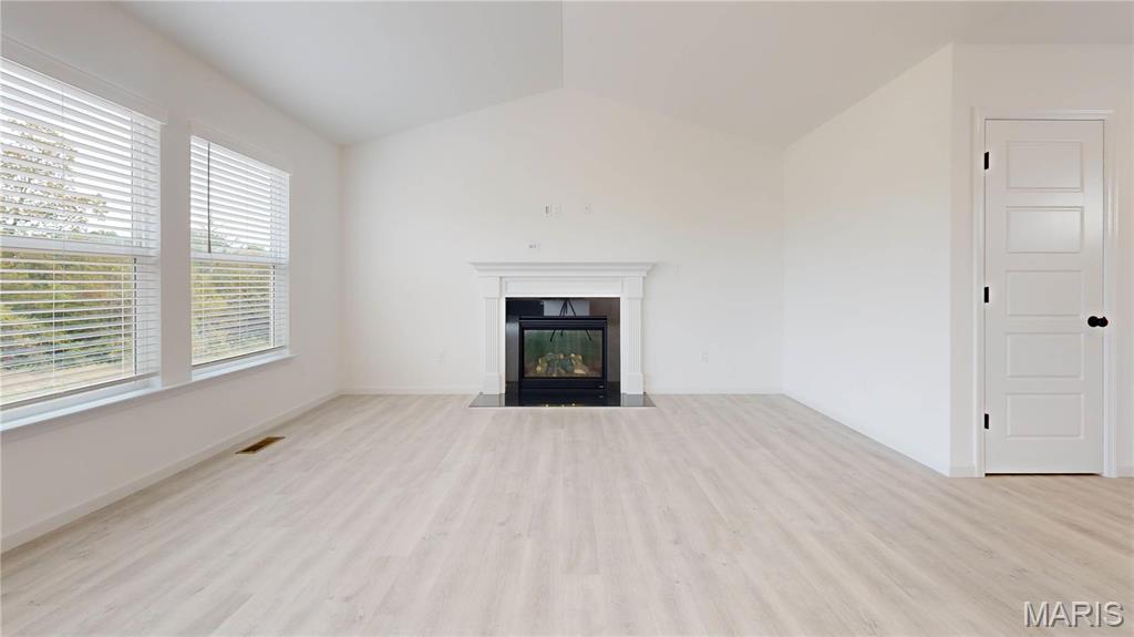 Majestic Lakes - Residential