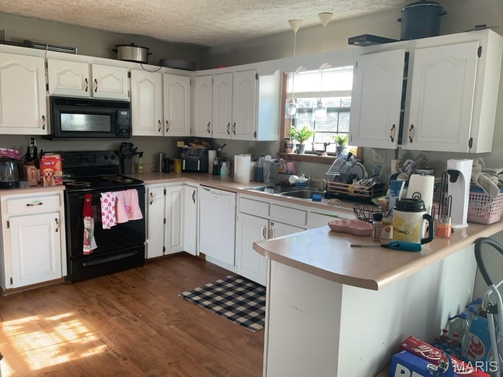 Howard Ln - Residential