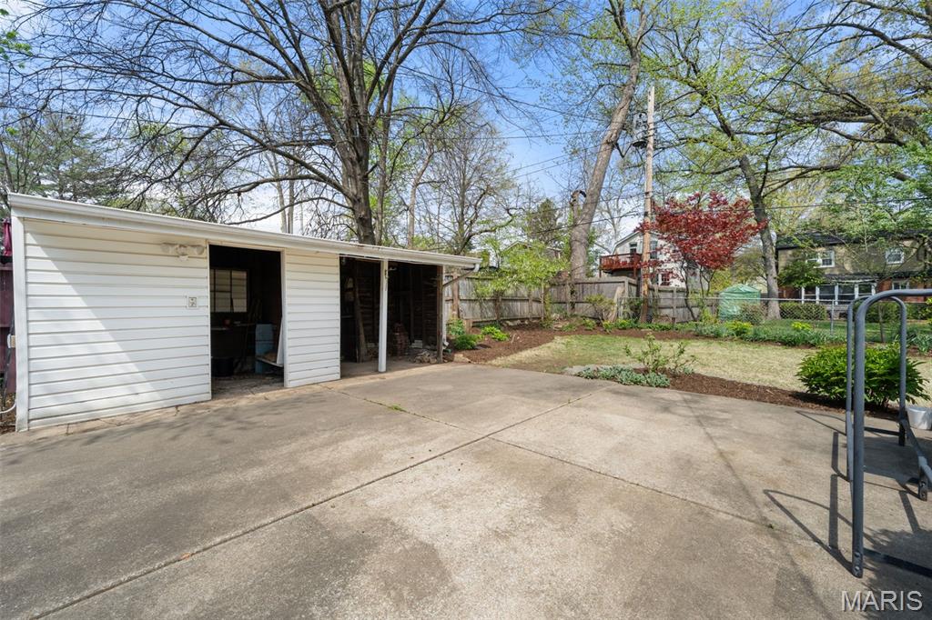 Balsons Of Shaftesbury Heights - Residential