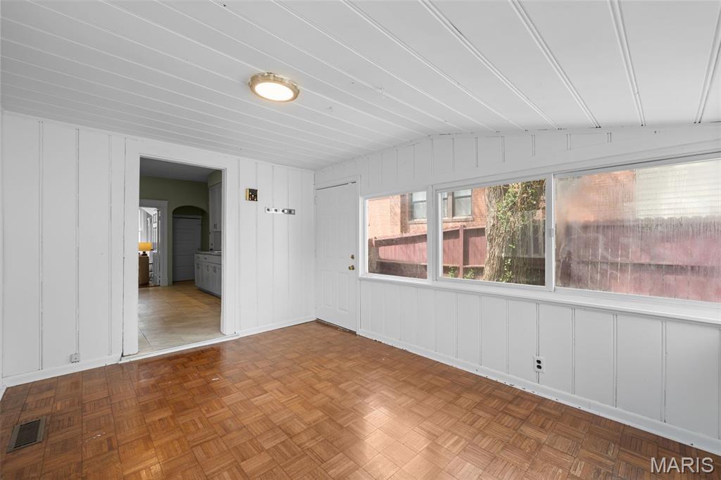 Balsons Of Shaftesbury Heights - Residential