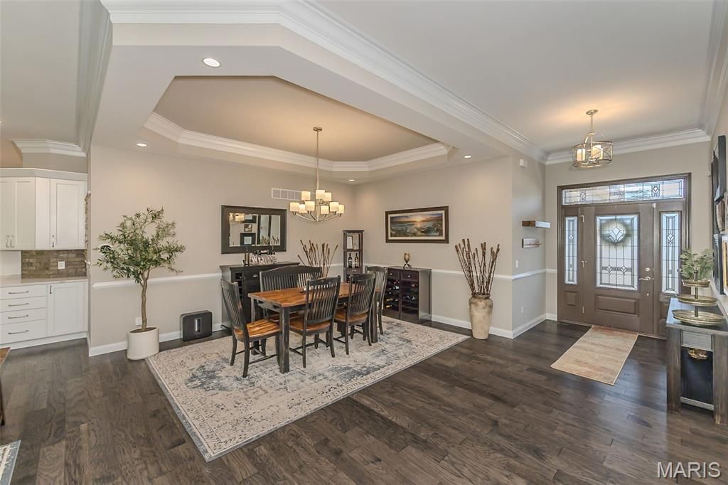 Photo of 1015 Bellevaux Place, St Charles, MO 63301 (MLS # 26024745)