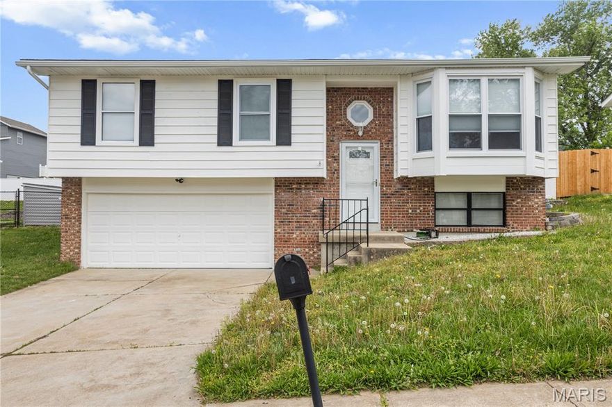 Coming Soon ! This beautifully updated 3 bed/ 2 bath home is awaiting its new owner.   A fully renovated kitchen featuring stunning quartz countertops, white cabinetry and all new appliances, make this space feel fresh and modern.  Recently painted and new vinyl plank flooring throughout the living, dining and kitchen area make this feel like new construction inside. Step outside to a level, fully fenced yard—perfect for relaxing, entertaining, or pets. All of this, plus a new roof!! Conveniently located just 5 minutes from Interstate 55, you’ll have quick access to a variety of restaurants, shopping, and local amenities in Seckman schools.  Don’t miss your chance to make this move-in-ready home yours!