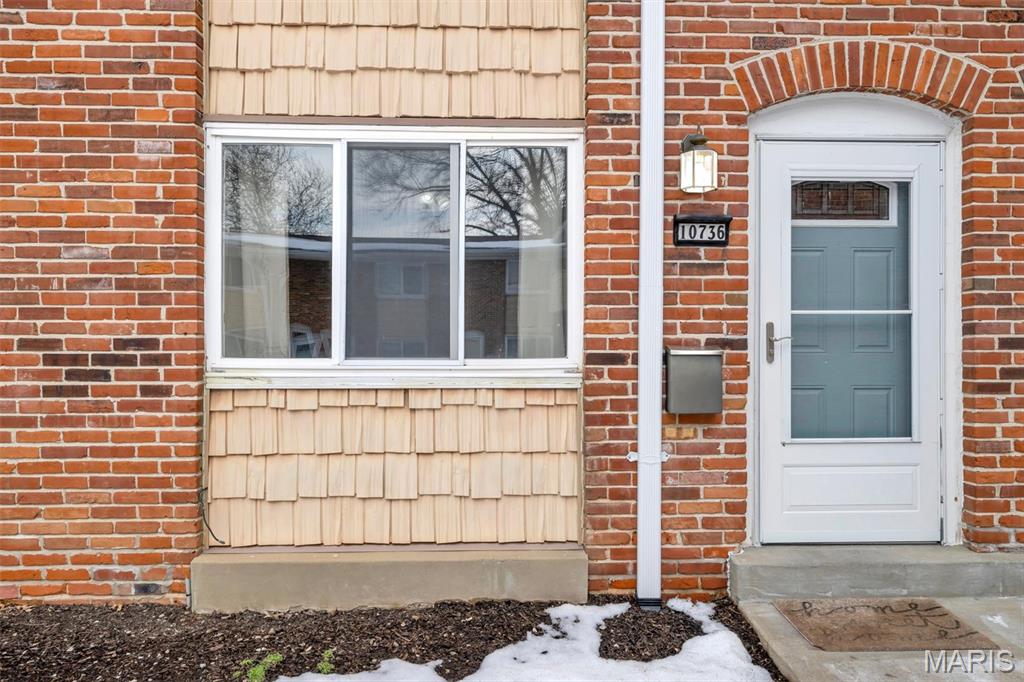 10736 Carroll Wood Way