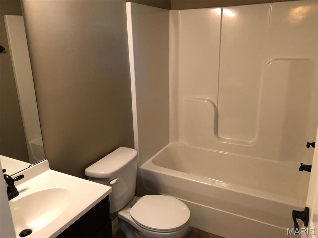 Vlgs At Prairie Bluffs #1 - Residential Lease