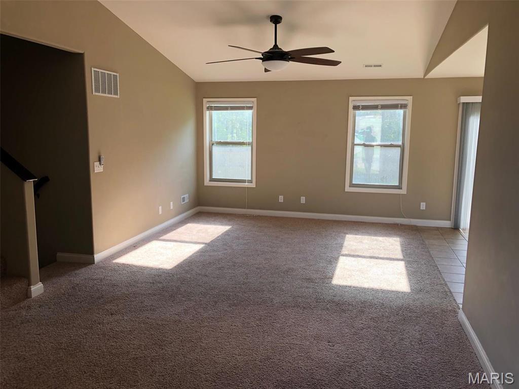 Vlgs At Prairie Bluffs #1 - Residential Lease