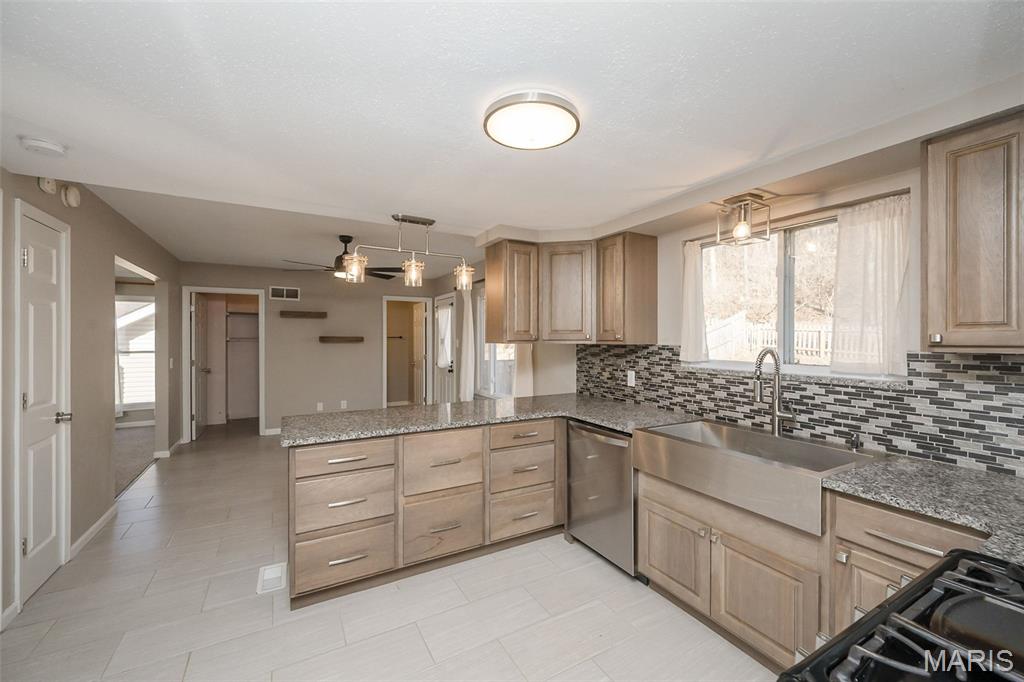 Woodlyn Crossing - Residential