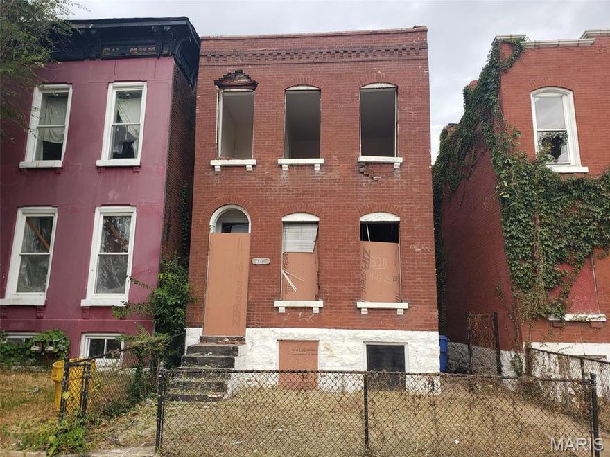 Here is your opportunity to create your Dream Home in the up and coming Jeff-Vander-Lou neighborhood.  This two story, all brick home needs full renovation and has endless possibilities.  How's this for convenience: a short 2 miles from Forest Park; 1 mile to Saint Louis University, Pappy's Smokehouse and Energizer Park; 0.8 miles to th Fabulous Fox and the new NGA Campus; a short walk to Vashon High Schol and Cardinal Ritter College Prep.  What else could you ask for?  The home is being sold in its current, "AS-IS" condition.  Seller will not provide for any inspections or pay for any repairs.  Property is boarded up.  Special Sale Contract Only.