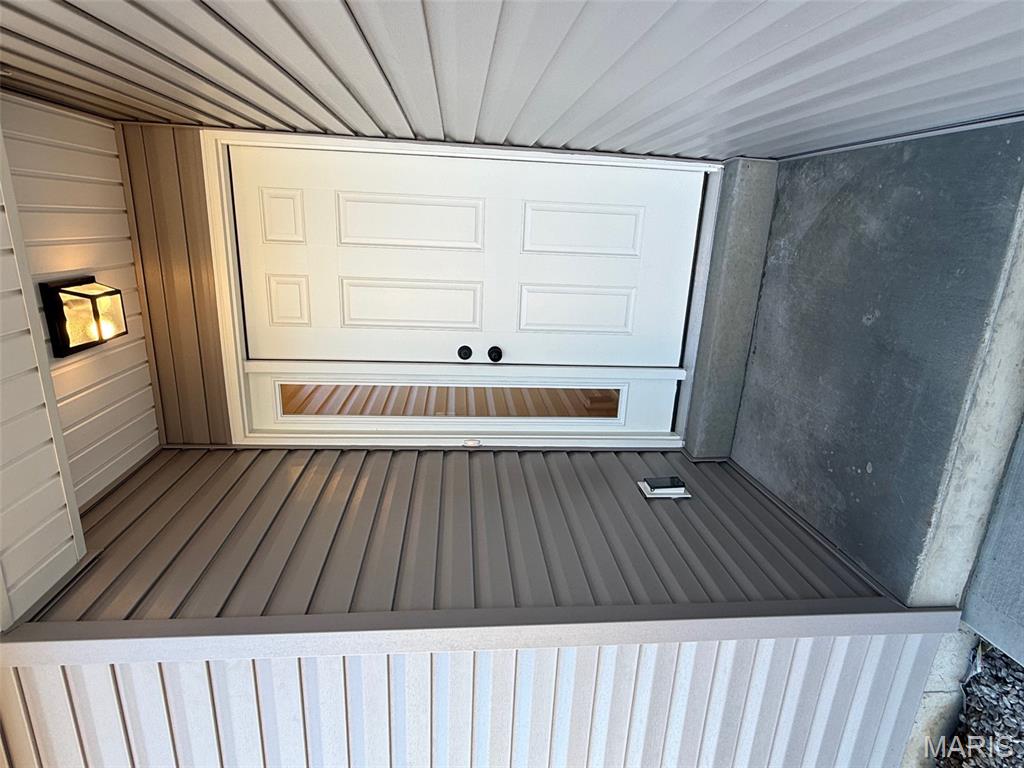 Twin Pines - Residential Lease