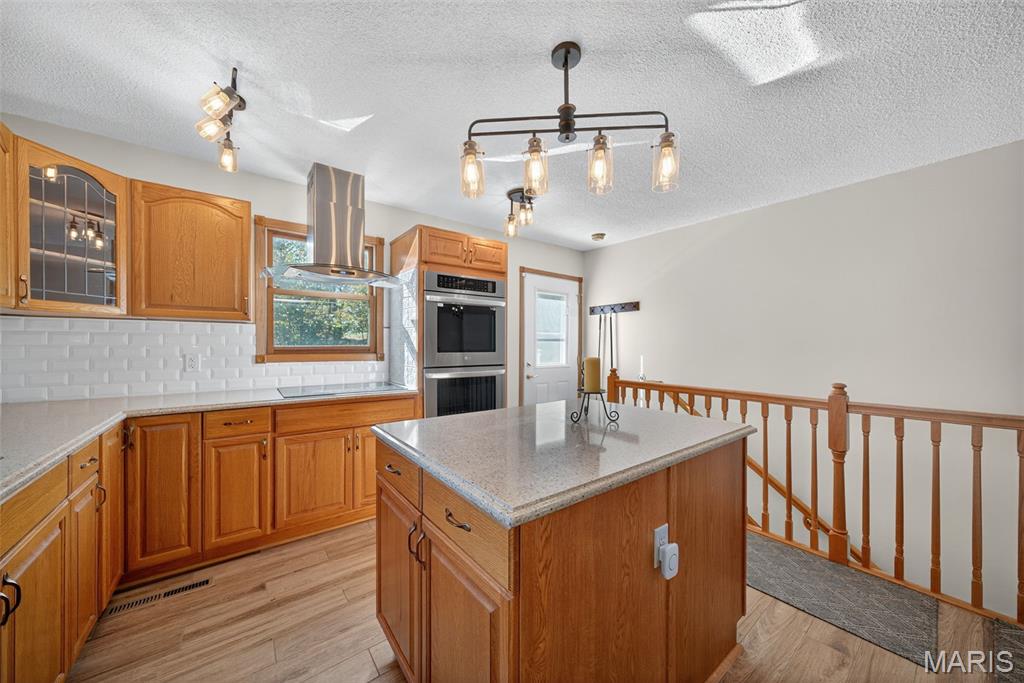 Foley, Missouri 63347, United States, 3 Bedrooms Bedrooms, ,2 BathroomsBathrooms,Residential,Coming Soon,233825