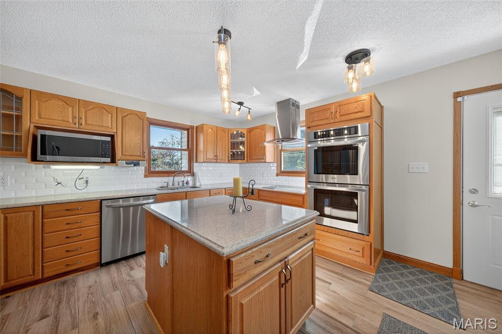 Foley, Missouri 63347, United States, 3 Bedrooms Bedrooms, ,2 BathroomsBathrooms,Residential,Coming Soon,233825