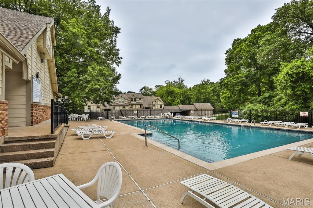 Parkside Condo Tr B - Residential