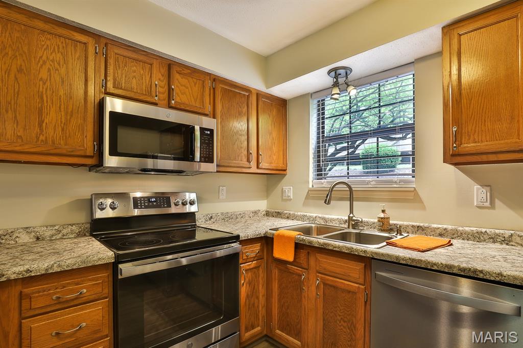 Parkside Condo Tr B - Residential