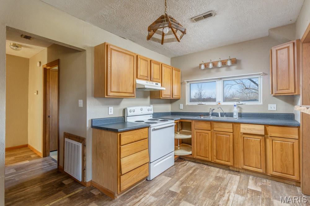 Lebanon Acreage - Residential