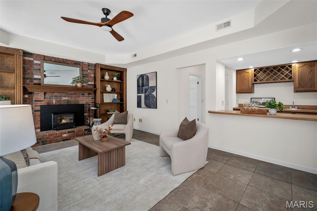 Hunters Pointe - Residential