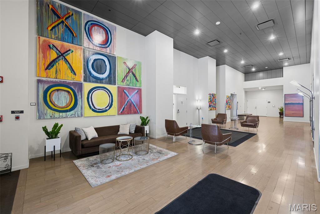 Syndicate Bldg Condos Suppleme - Residential