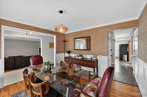 Tiny photo for 13290 Kenroyal Drive, St Louis, MO 63131 (MLS # 26000021)