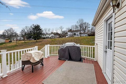 Tiny photo for 13290 Kenroyal Drive, St Louis, MO 63131 (MLS # 26000021)