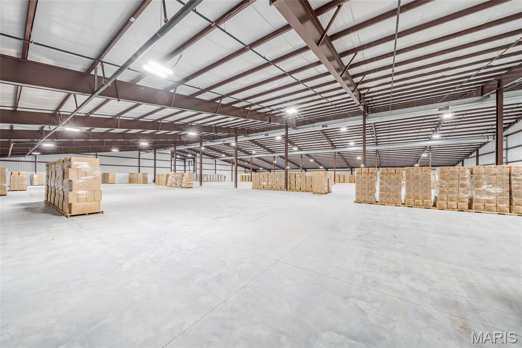 New Haven Indust Park - Commercial Lease