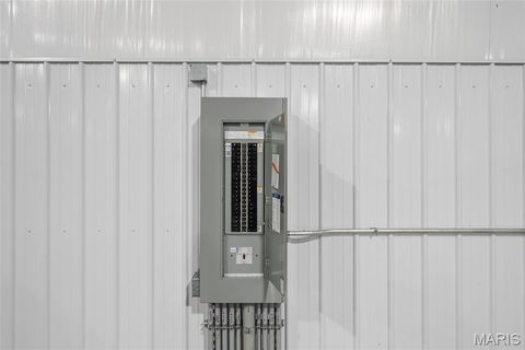 Tiny photo for 100 Industrial Drive, New Haven, MO 63068 (MLS # 26018504)