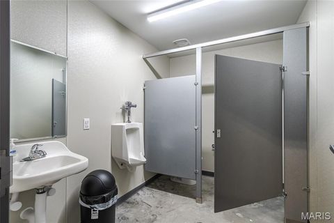 Tiny photo for 100 Industrial Drive, New Haven, MO 63068 (MLS # 26018504)