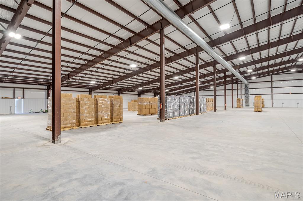 New Haven Indust Park - Commercial Lease