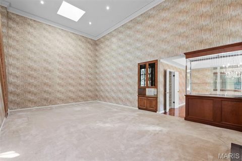 Tiny photo for 330 Morristown Court, Chesterfield, MO 63017 (MLS # 25073914)