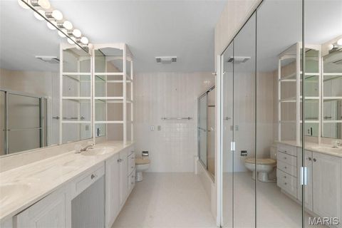 Tiny photo for 330 Morristown Court, Chesterfield, MO 63017 (MLS # 25073914)