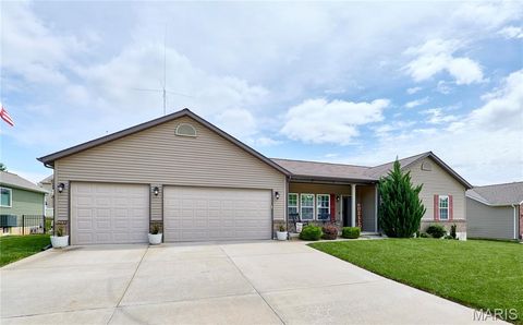 Tiny photo for 261 Rockport Drive, Troy, MO 63379 (MLS # 26025191)