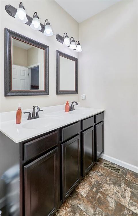 Tiny photo for 261 Rockport Drive, Troy, MO 63379 (MLS # 26025191)