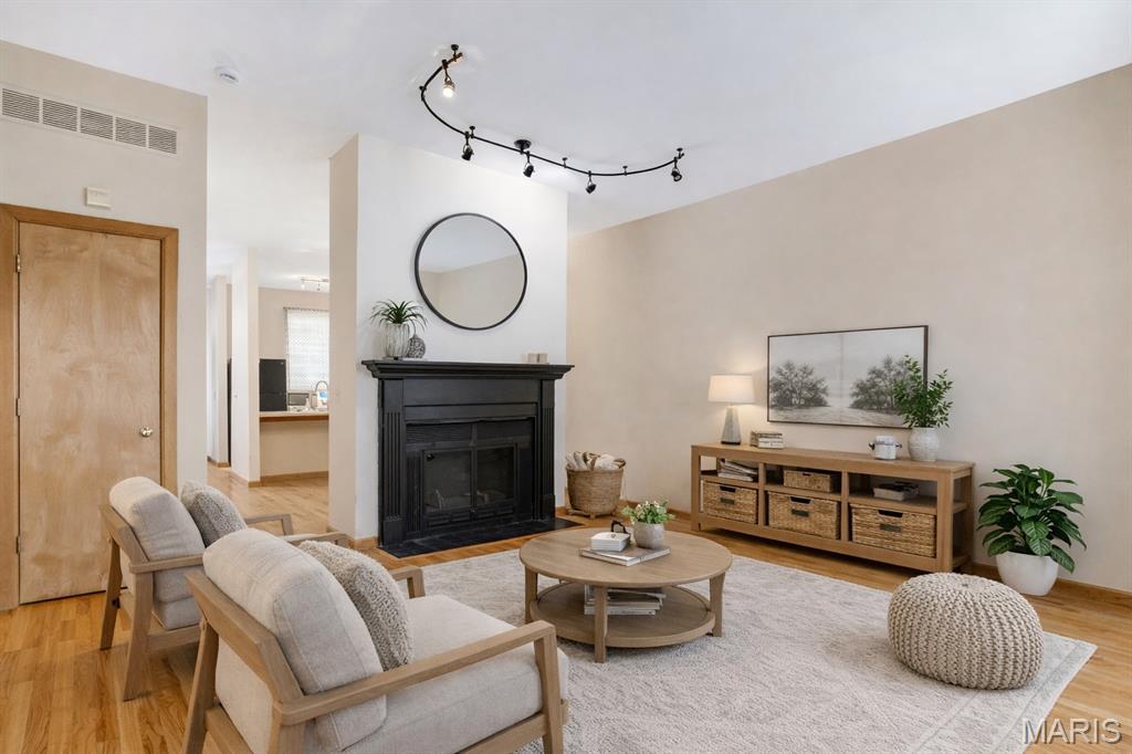 Conners 21 - Residential