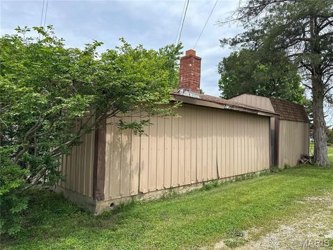 Tiny photo for 412 W Franklin Avenue, Owensville, MO 65066 (MLS # 26030582)