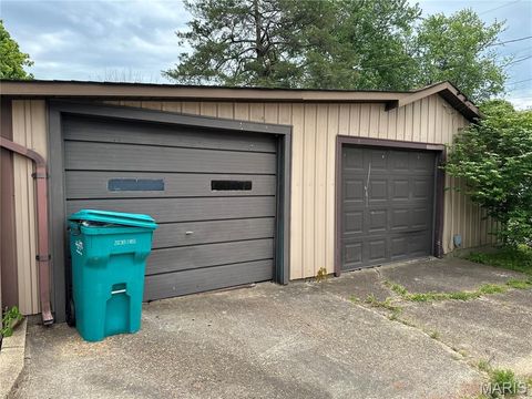 Tiny photo for 412 W Franklin Avenue, Owensville, MO 65066 (MLS # 26030582)