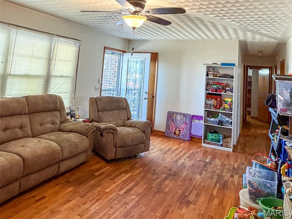 Bidwell Acres - Residential