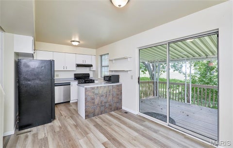 Tiny photo for 61 Woodlake Court, Lake Saint Louis, MO 63367 (MLS # 26059026)