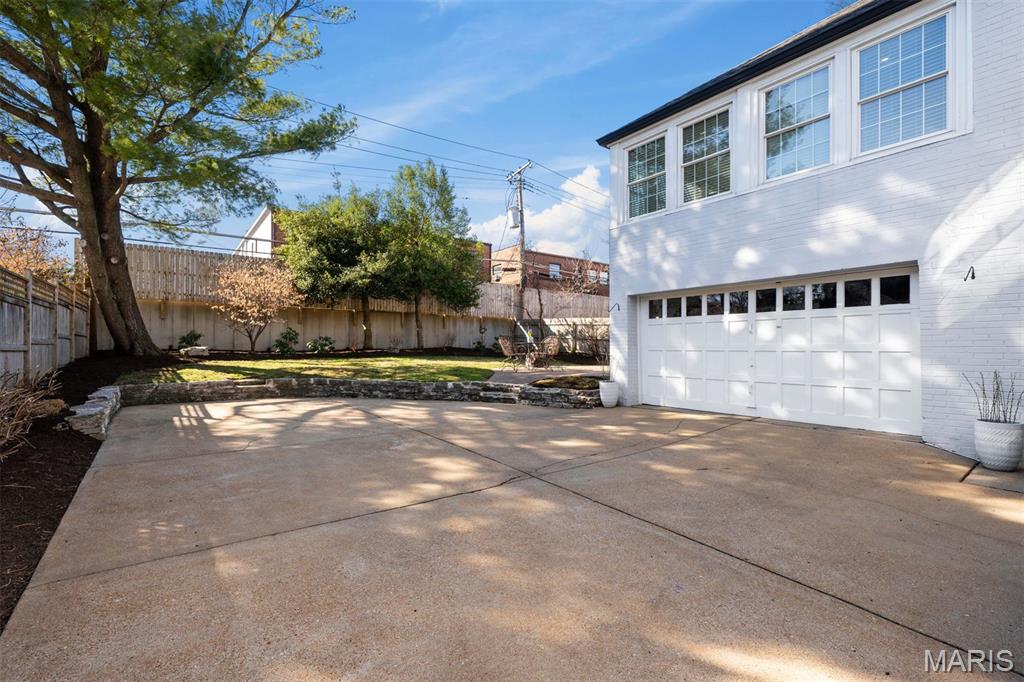 Central Suburbs - Residential